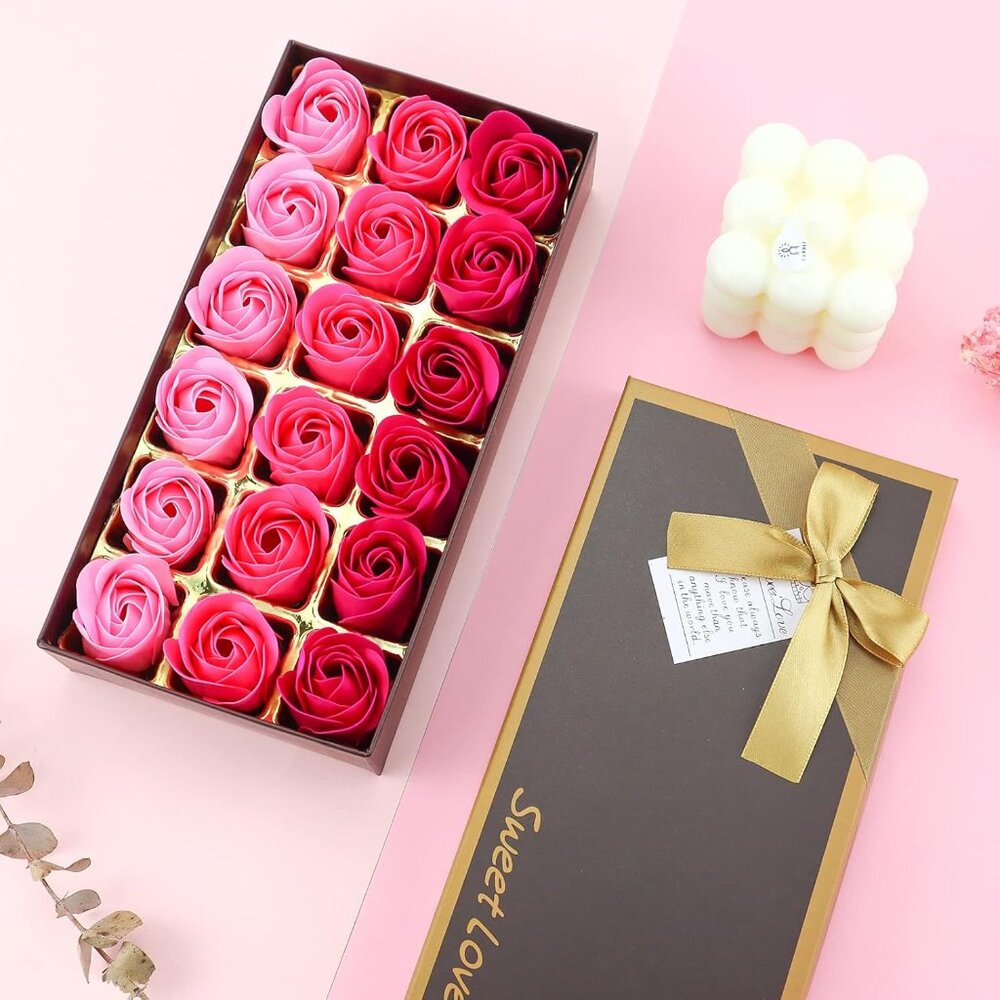 🌹18pc Rose Soap Petals Gift Set Red Pink Scented Bath Floral Decor Gift - Picture 5 of 7